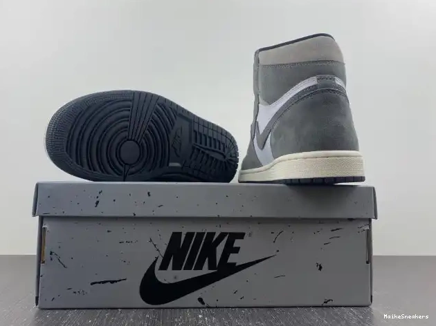 MaikeSneakers DZ5485-051 Jordan Retro 1 High OG Black Washed 0604